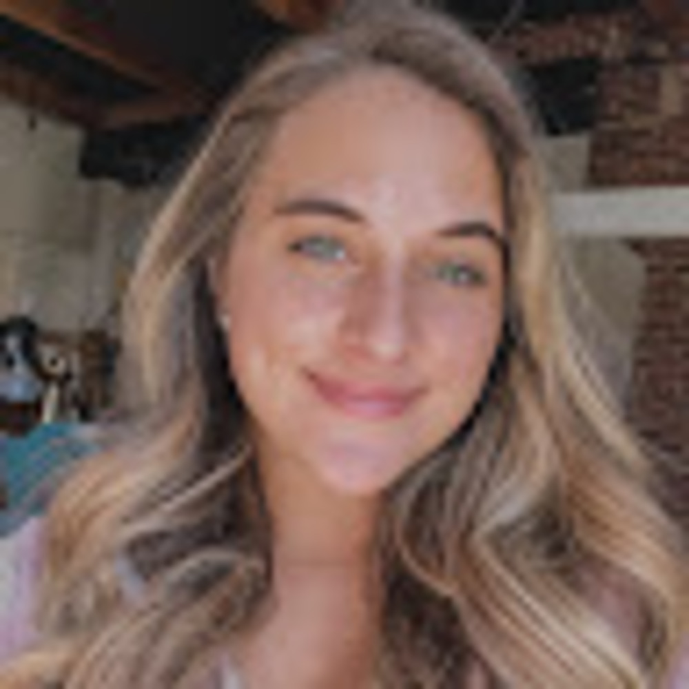 Meet your Posher, Isabella